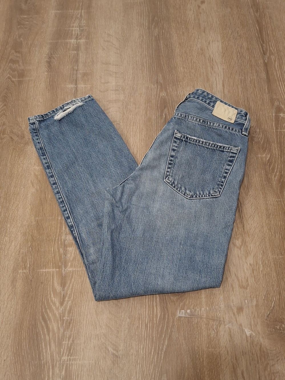 AG The Phoebe High Rise Relaxed Jeans Women's 27R Light Blue Distressed *694*